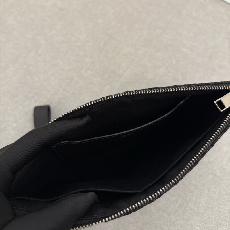 Dior一字老花手拿包-2