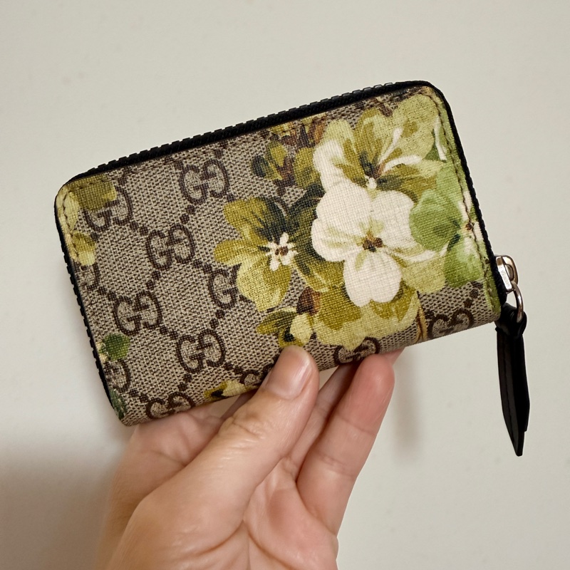 Gucci 零錢包 卡包 🍀絕版花卉款🍀 鈔票對折一次沒問題-1