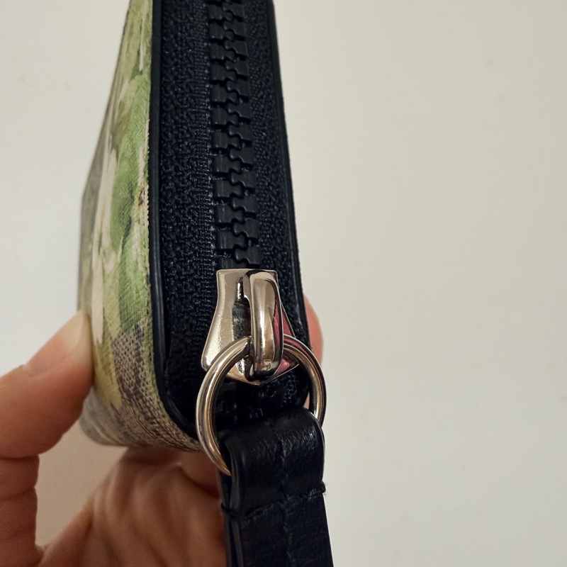 Gucci 零錢包 卡包 🍀絕版花卉款🍀 鈔票對折一次沒問題-2