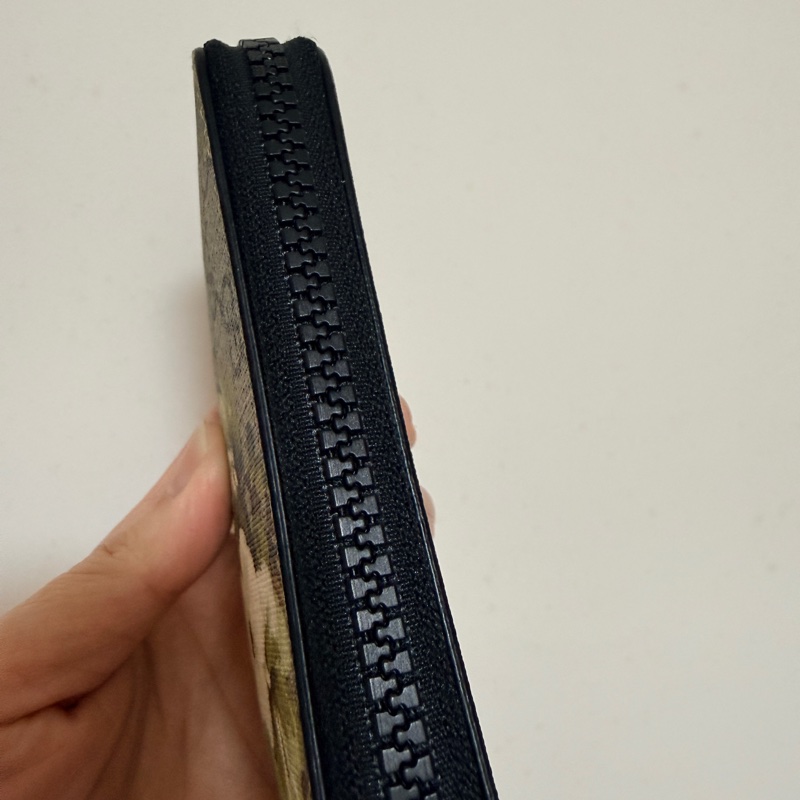 Gucci 零錢包 卡包 🍀絕版花卉款🍀 鈔票對折一次沒問題-11