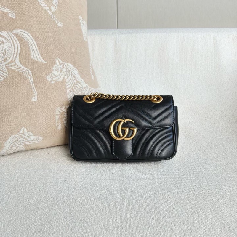Gucci 黑金Marmont 22鏈條包 22*13*5 99新配件塵袋-1