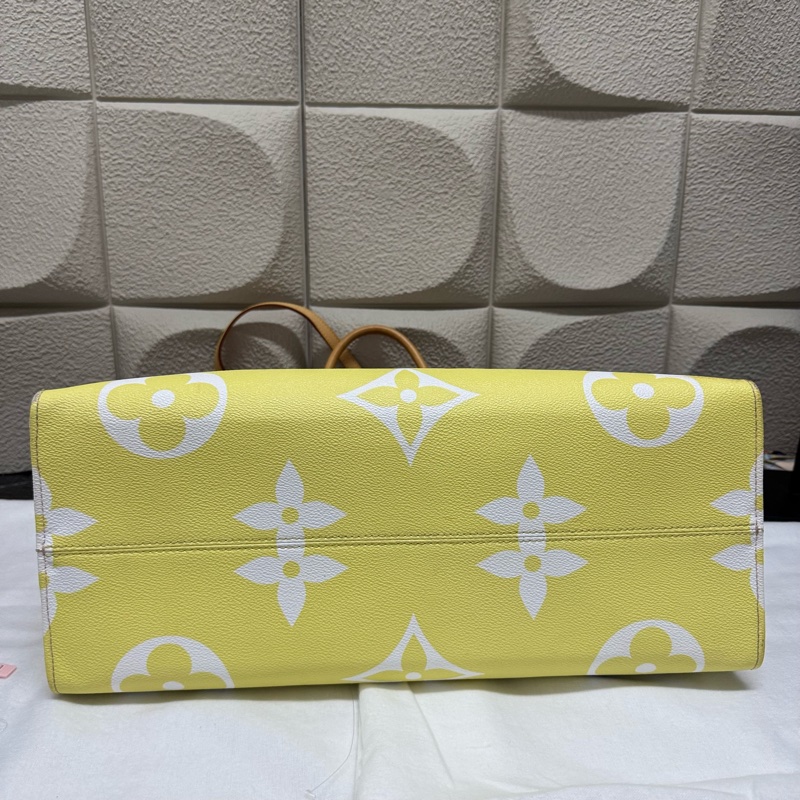 Louis Vuitton summer 系列 限定on the go 大號假日漸變色-7