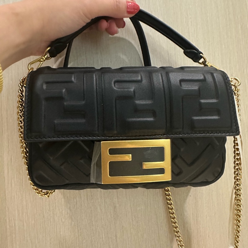 Fendi Mini Baguette 迷你法棍包-10