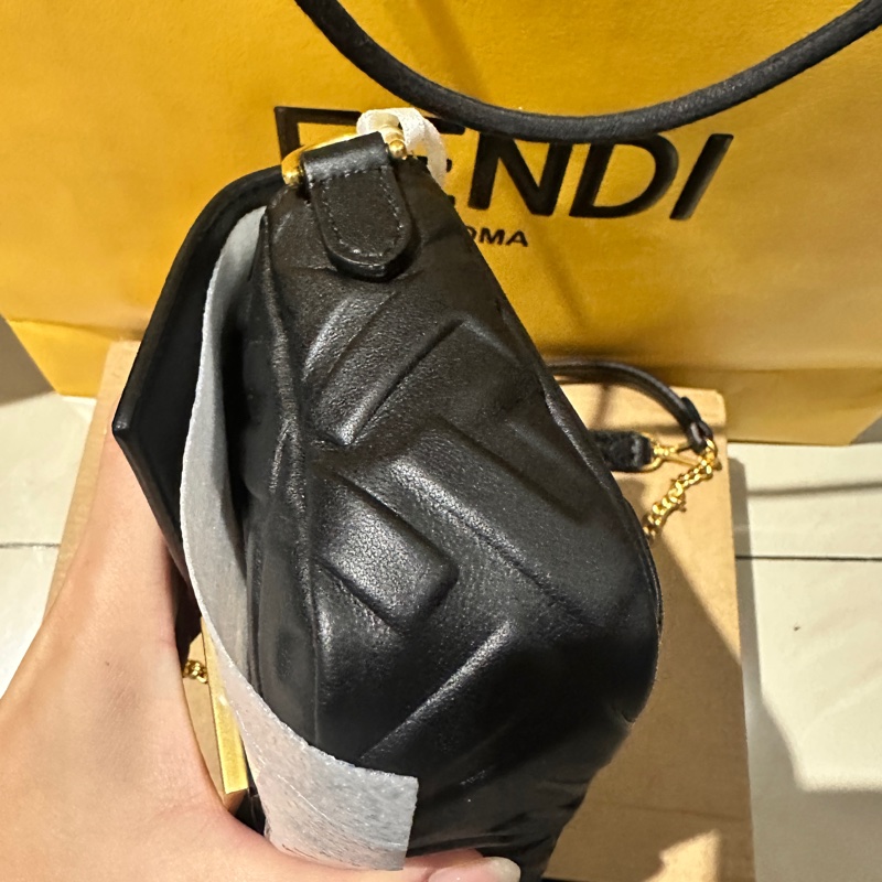 Fendi Mini Baguette 迷你法棍包-12