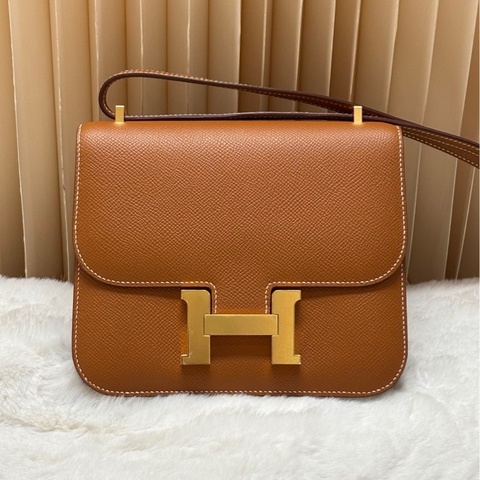 99 新閒置新愛馬仕康康mini 19金棕金扣