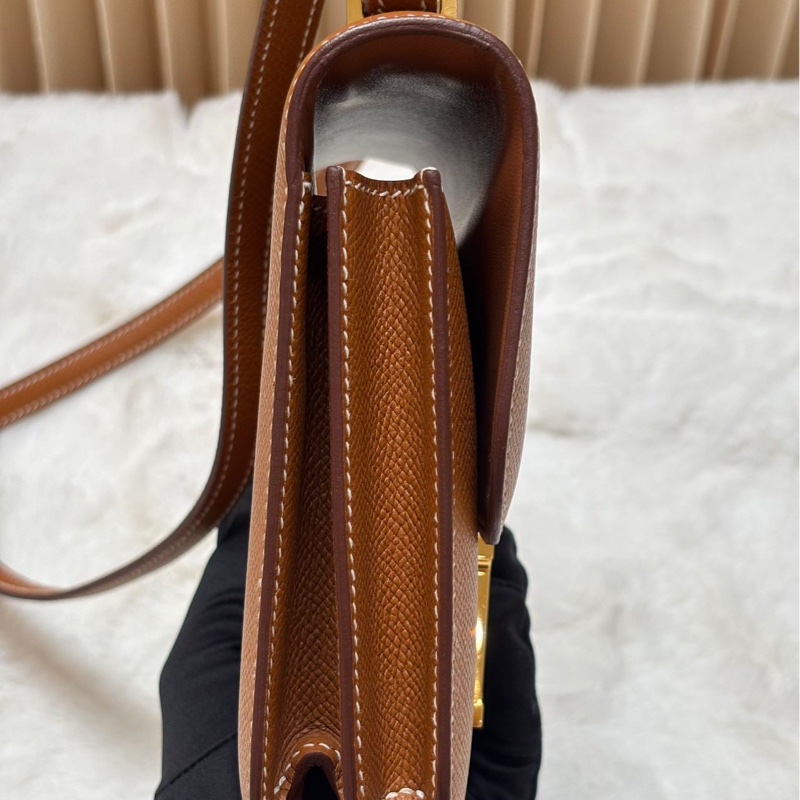 99 新閒置新愛馬仕康康mini 19金棕金扣-3