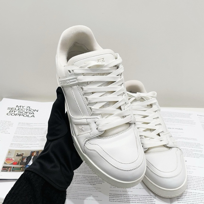 95新Lv路易威登 Trainer純白休閒運動板鞋 7.5碼/41.5碼-11