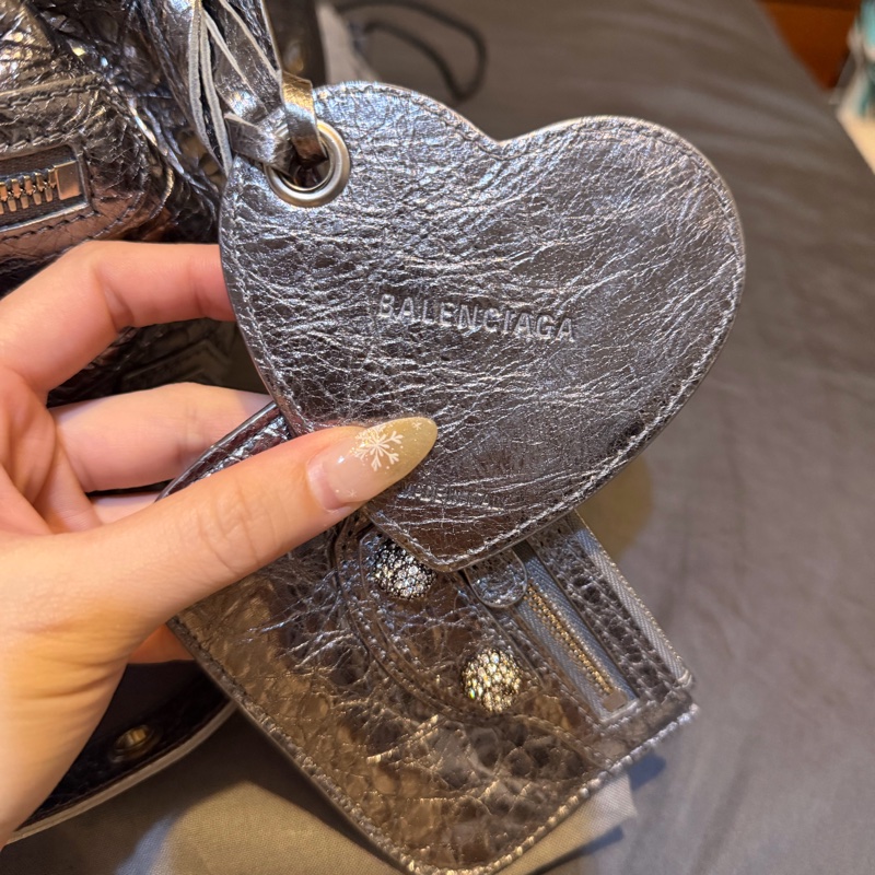 balenciaga銀色包款超美顏色-3