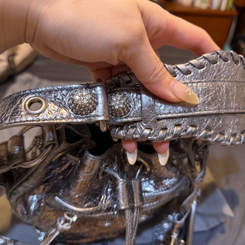 balenciaga銀色包款超美顏色-4