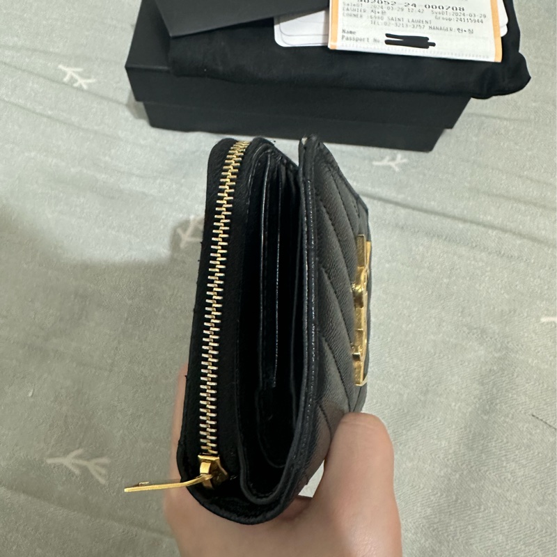 CASSANDRE SAINT LAURENT MATELASSÉ絎縫皮革小型全拉鏈錢包-2