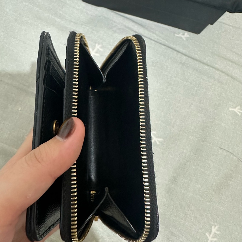 CASSANDRE SAINT LAURENT MATELASSÉ絎縫皮革小型全拉鏈錢包-5