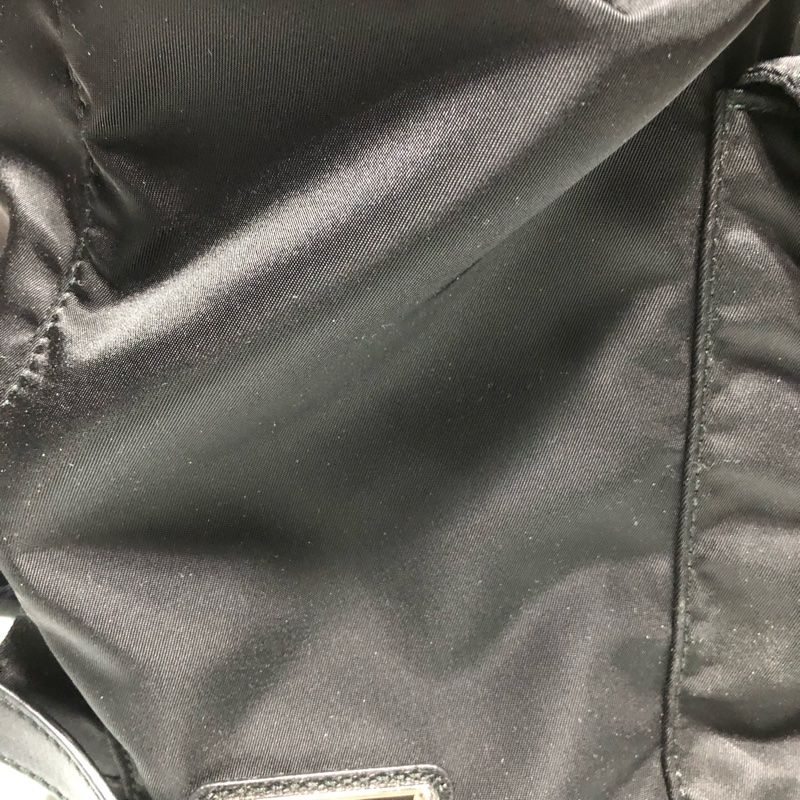 PRADA 普拉達火紅撞色皮革鉚釘尼龍後背包-5