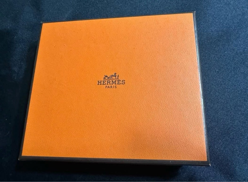 愛馬仕-南瓜橘絲巾短夾-3