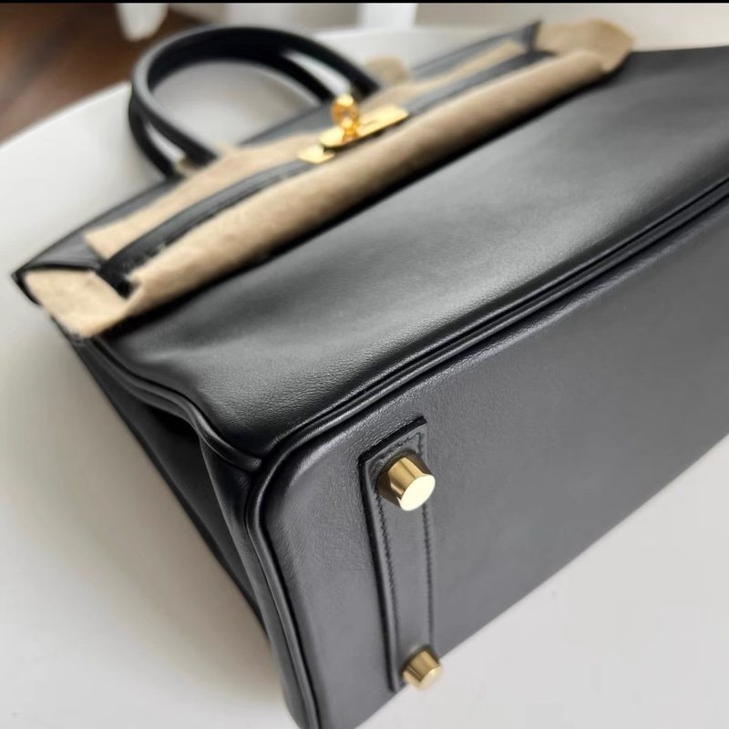 hermes birkin25 s皮 x刻 黑金 有塵袋鎖子 無盒子,日本購入,整體成色很好 邊角輕微小磨-4