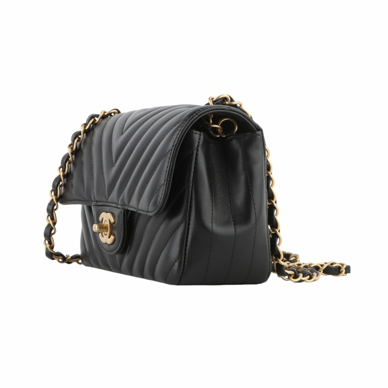【包稅】CHANEL 經典人字紋羊皮新款迷你鏈斜背包 A69900-1