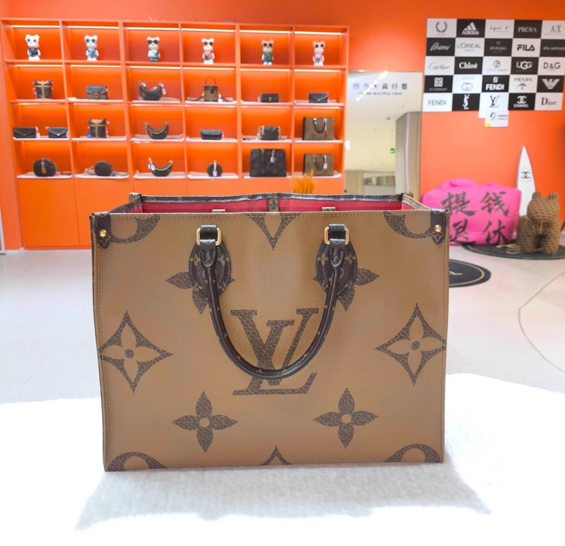 【95%新✨全網最低價】LV 路易威登 On The Go 中號 老花托特包 手提單肩包-1