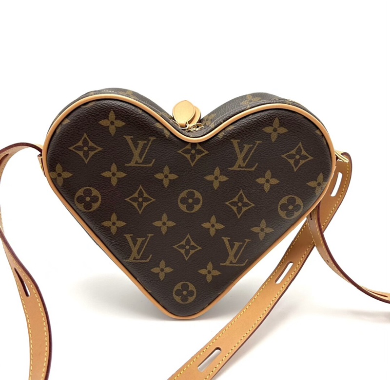 【99%新✨全網最低價】LV Game on coeur限量款｜愛心限量款單肩斜背包-1
