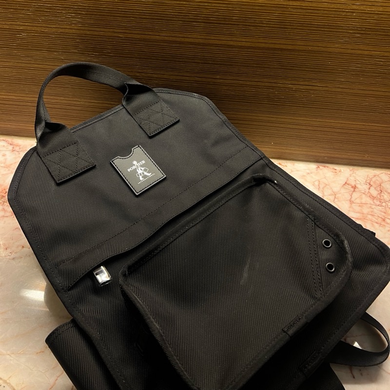 PORTER INTERNATIONAL PUNK 系列的黑色斜紋布後背包-6
