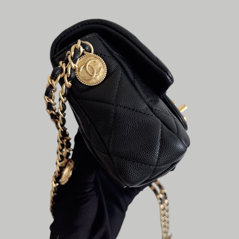 Chanel Caviar 22A 金幣鏈-1