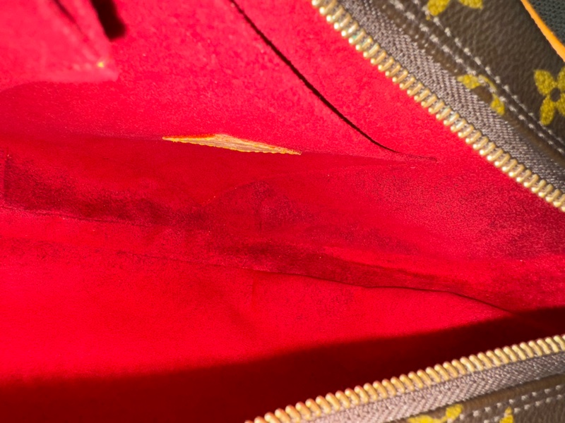 LV Croissant Medium 中古可頌包中號🥐碗豆包🫘月亮包/月牙包/腋下包/有塵袋/漂亮包況-35