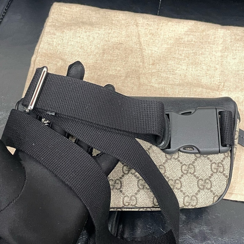 Gucci老花斜挎胸包男女同款-10