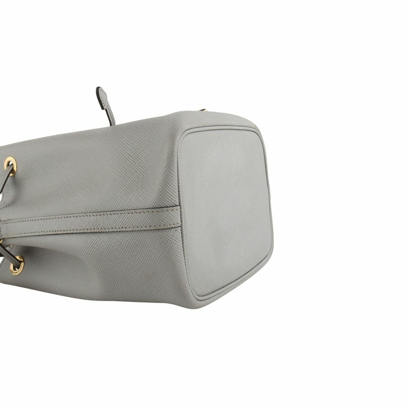 【包稅】PRADA Saffiano 手提水桶包 1BE032 /-4