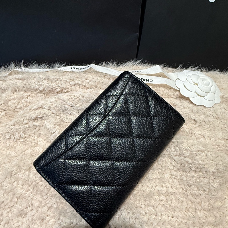 CHANEL荔枝金釦三折中夾 （全新閑置品）-8