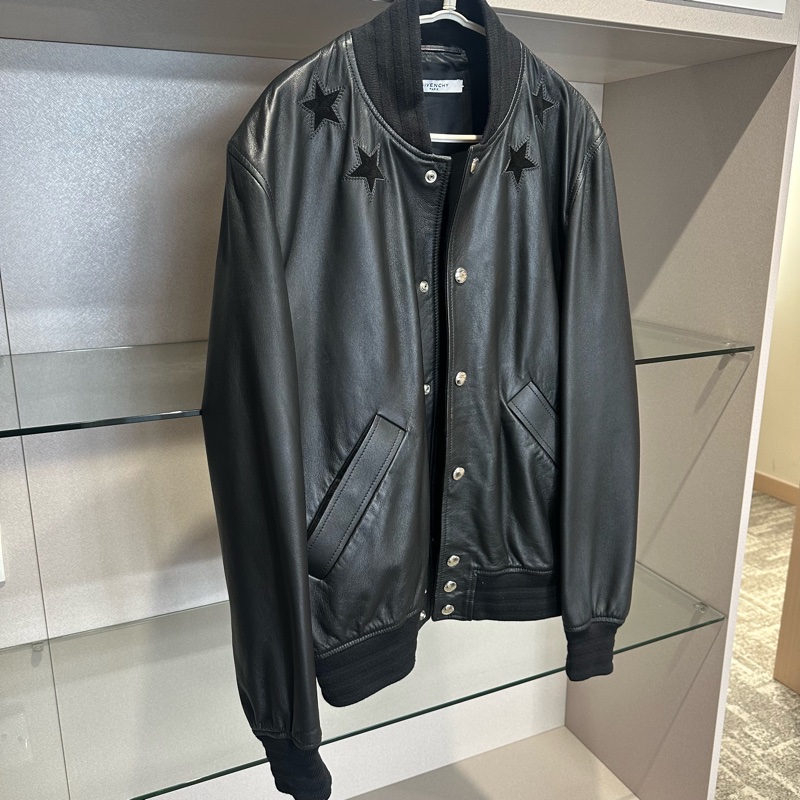 Givenchy纪梵希五角星皮衣-1