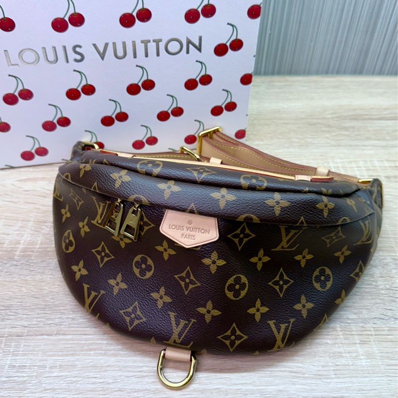 LV M43644 Bumbag 近新絕版老花字紋腰包胸包-0