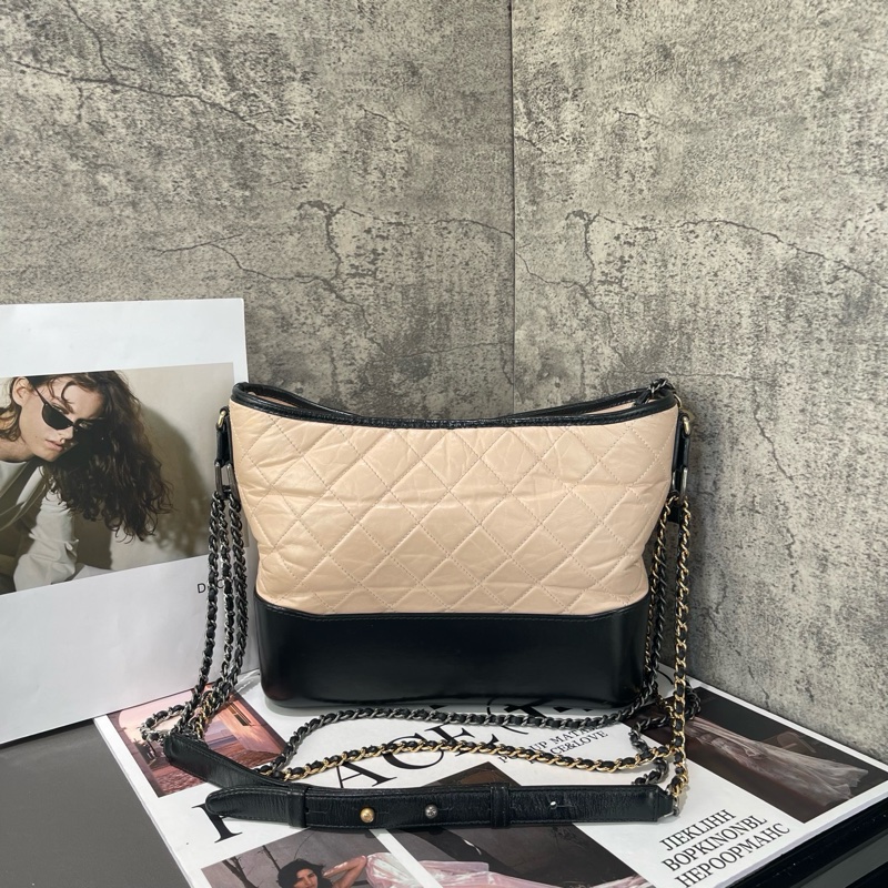 Chanel 香奈兒 流浪 中號 米色拼黑色-0