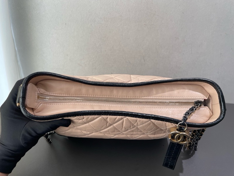 Chanel 香奈兒 流浪 中號 米色拼黑色-9