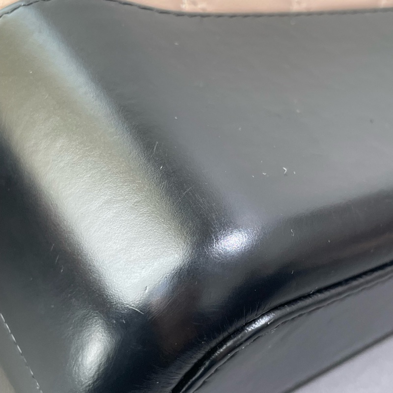 Chanel 香奈兒 流浪 中號 米色拼黑色-11