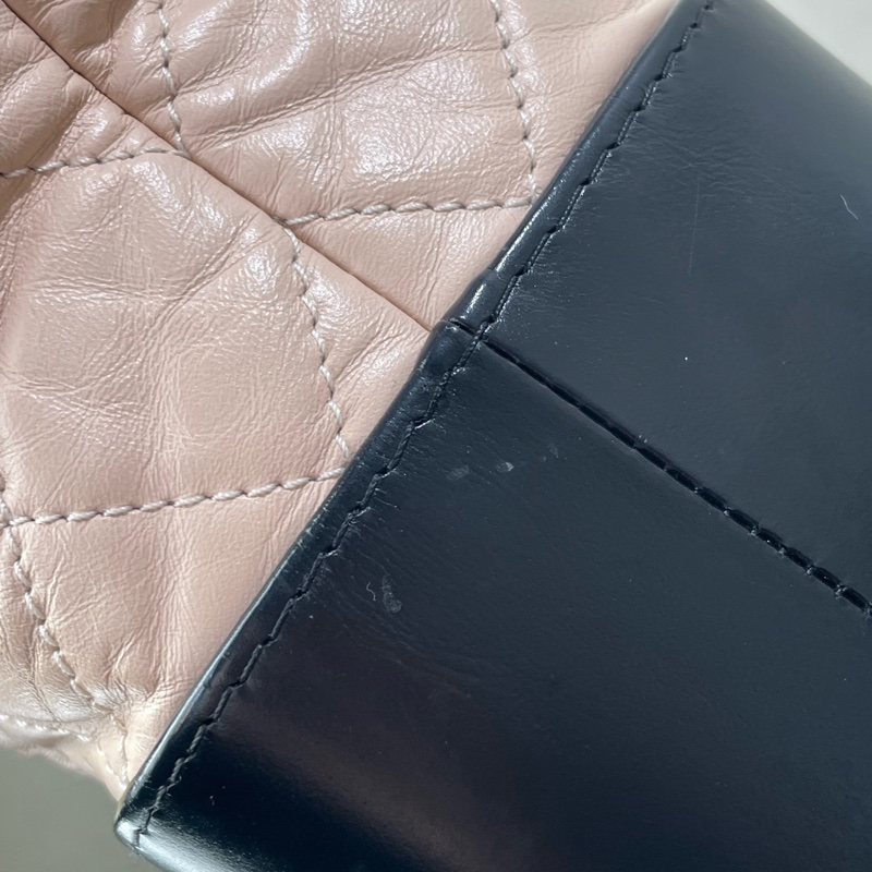 Chanel 香奈兒 流浪 中號 米色拼黑色-15