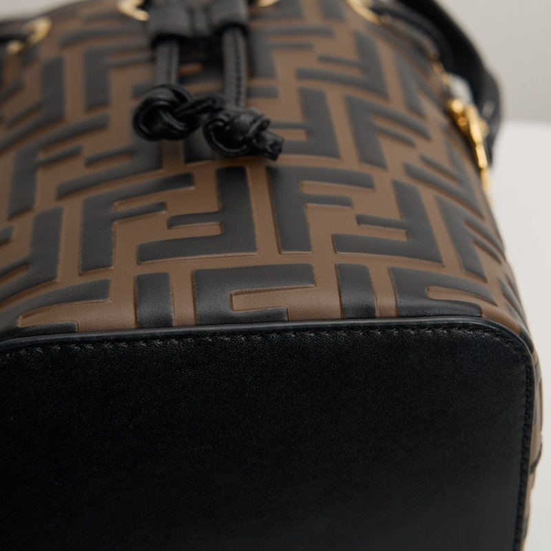 二手Fendi mini 水桶包/老花-8