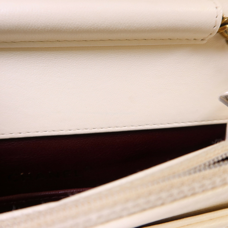 CHANEL 牛皮皮革Chain Shoulder Bag金扣鏈帶肩背袋-19