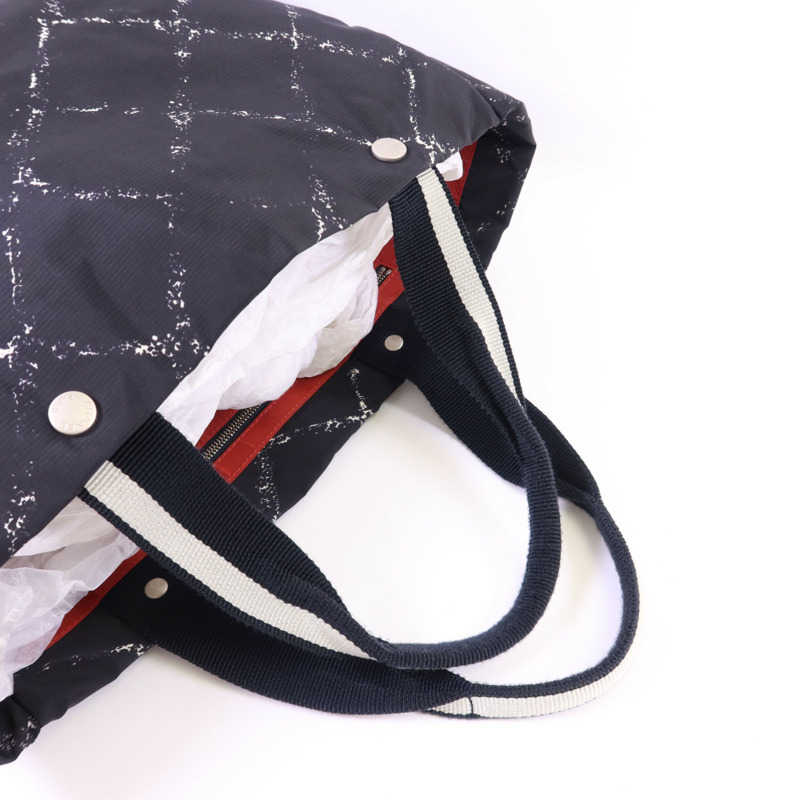 CHANEL 尼龍Trabvel Line Tote Bag銀扣手挽袋-4