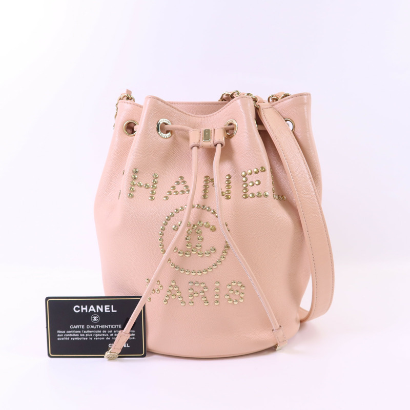 CHANEL 牛皮皮革Rivet Drawstring Bucket金扣肩背袋-9