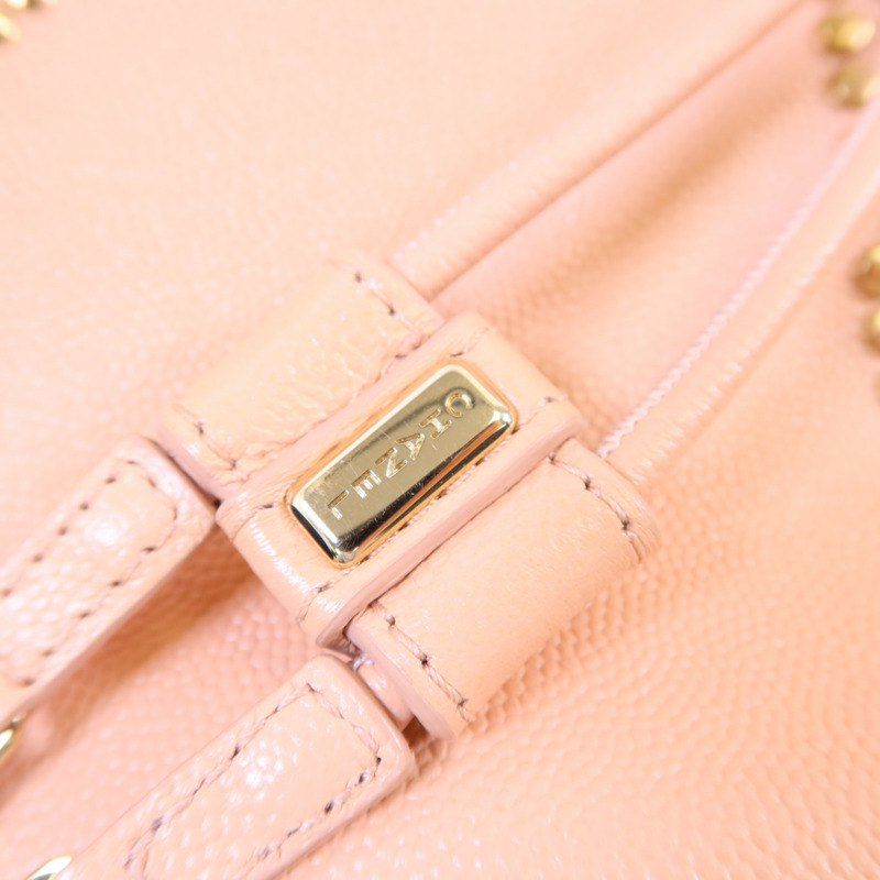 CHANEL 牛皮皮革Rivet Drawstring Bucket金扣肩背袋-11