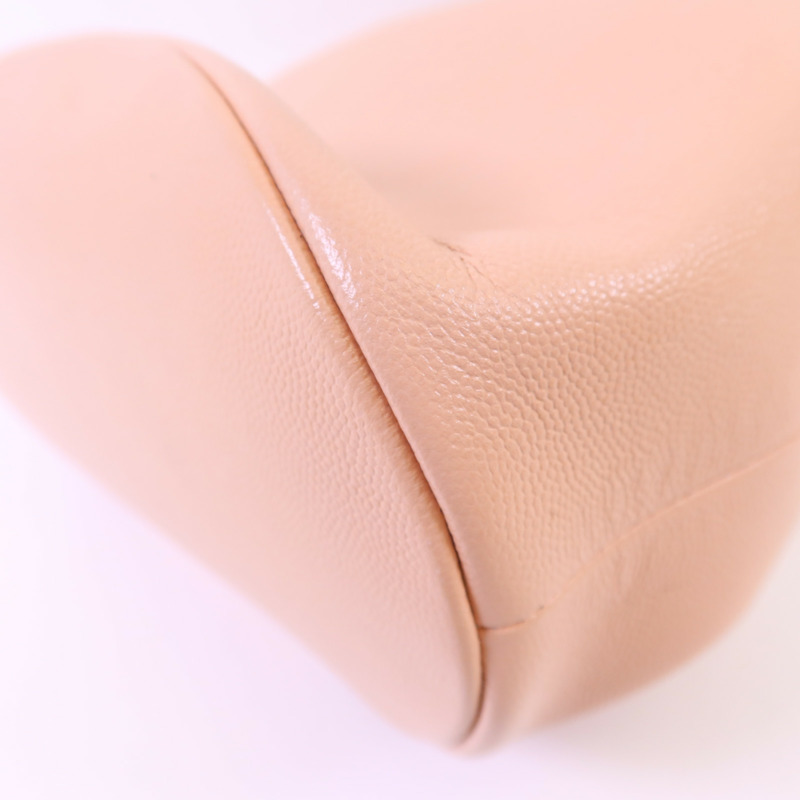 CHANEL 牛皮皮革Rivet Drawstring Bucket金扣肩背袋-14