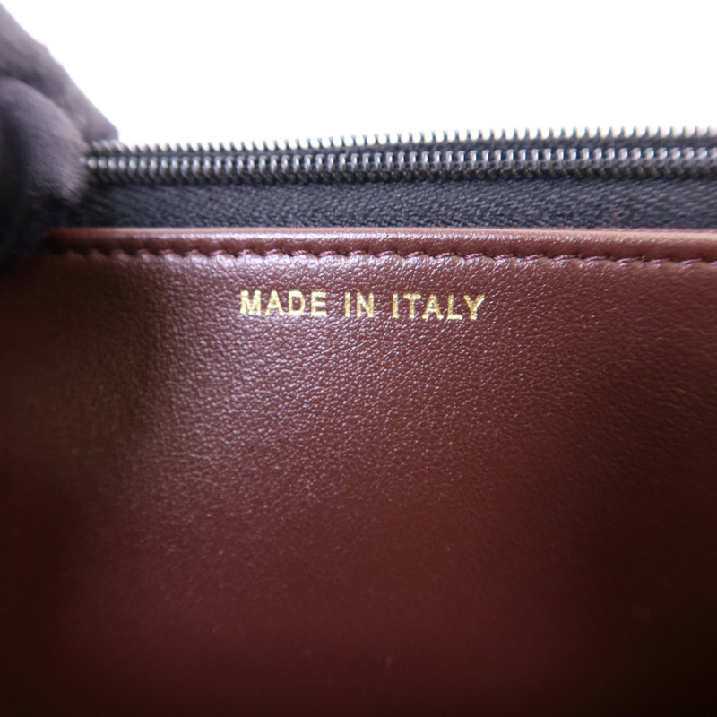 CHANEL 牛皮皮革WOC Wallet On Chain金扣鏈帶肩背袋-7