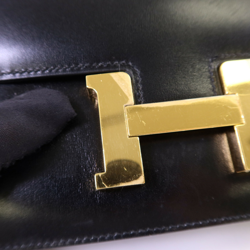 HERMES Box Calf皮革Constance Mini金扣肩背袋Noir-11