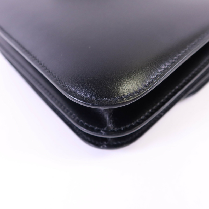 HERMES Box Calf皮革Constance Mini金扣肩背袋Noir-16