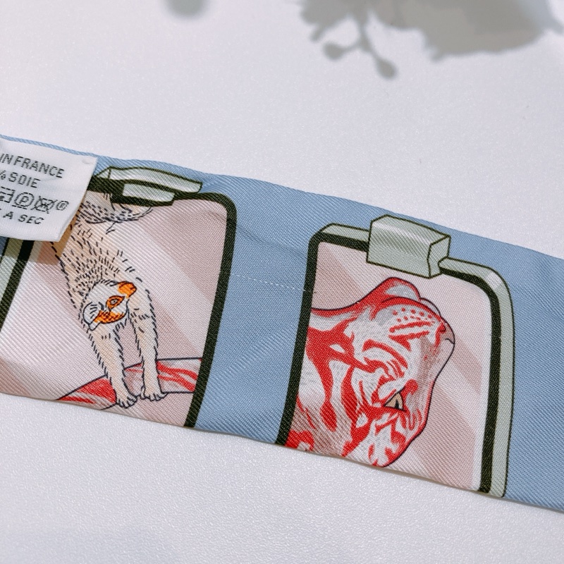 TW4643 HERMES 愛馬仕故事拼圖小絲巾STORY TWILLY-11
