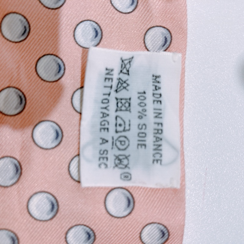 TW4645 HERMES 愛馬仕雙面圖案小絲巾SILK GRAND TRALALA TWILLY-12