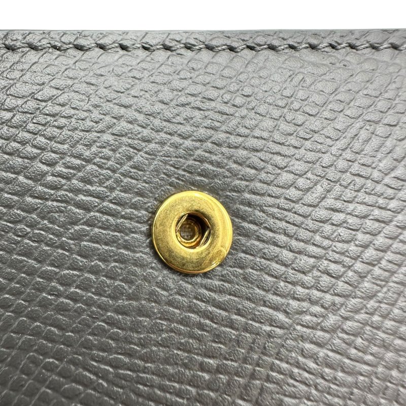 【美收精品】CELINE 灰色雙折錢包 C-117【隔月月中將轉賣至日本 上架期限30天】-8