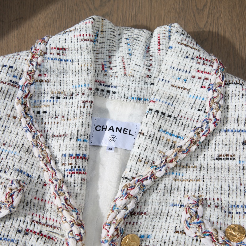 CHANEL top-4