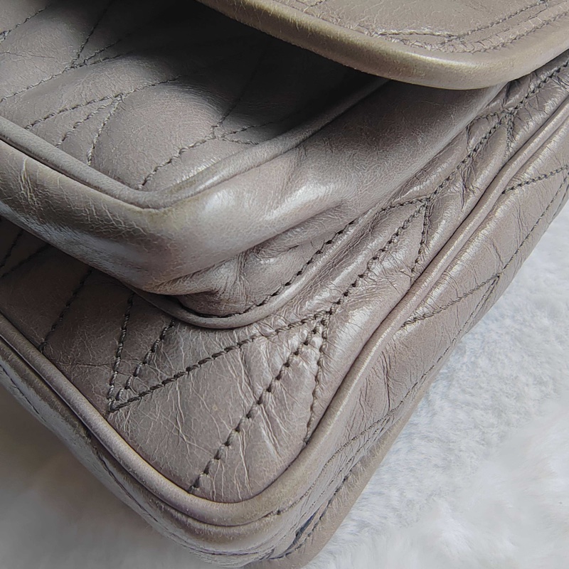 Miu Miu • 全皮褶皺大象灰鏈條包-6