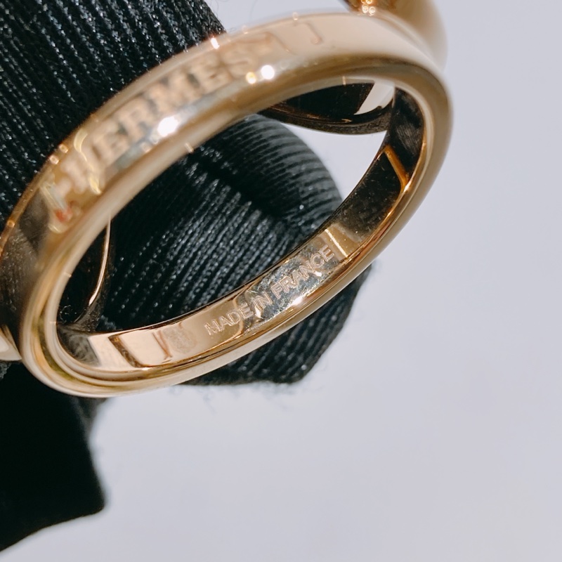 TW4650 HERMES 愛馬仕三角圓形小絲巾扣TRIO SCARF 90 RING-4