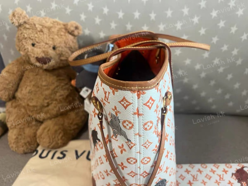 LV 白色猫狗 Neverfull-3