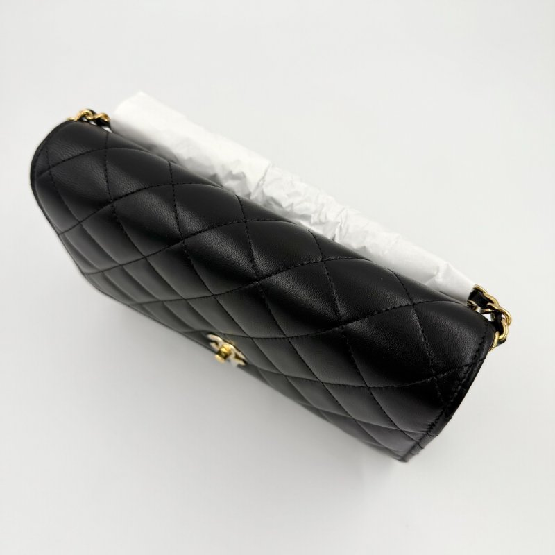 CHANEL - 黑色金釦菱格羊皮旋轉釦WOC / 新版-1